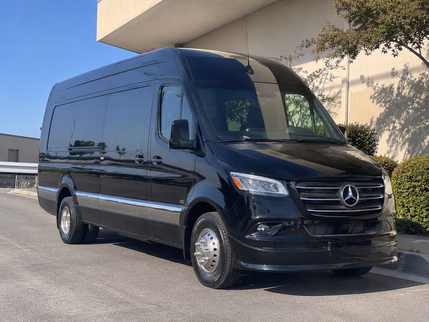 bus rental options for jacksonville trips
