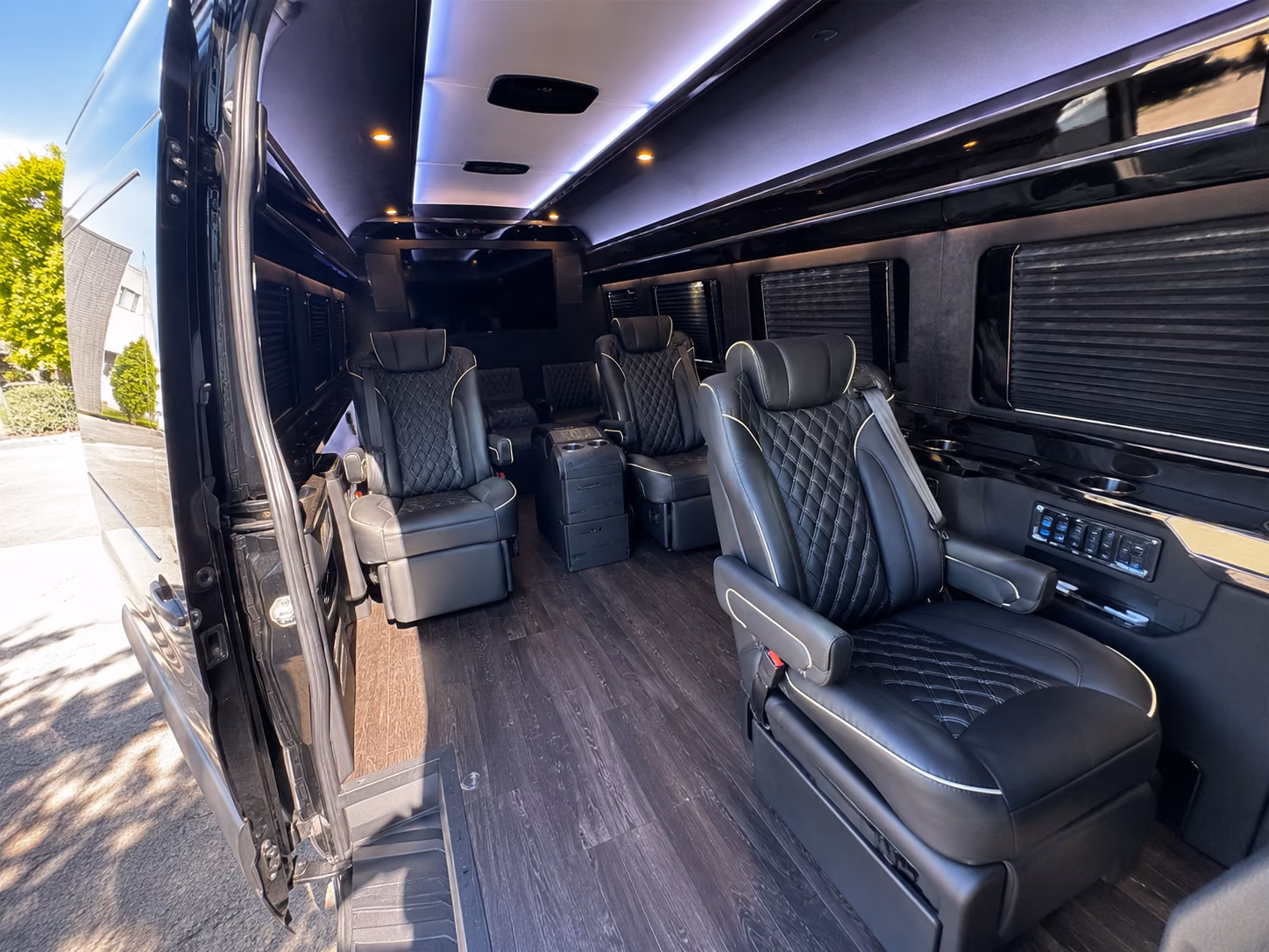 find transportation for your next private event 4