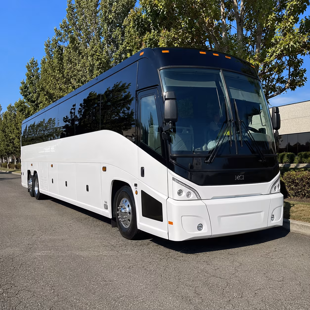 jacksonville 50 passenger charter bus
