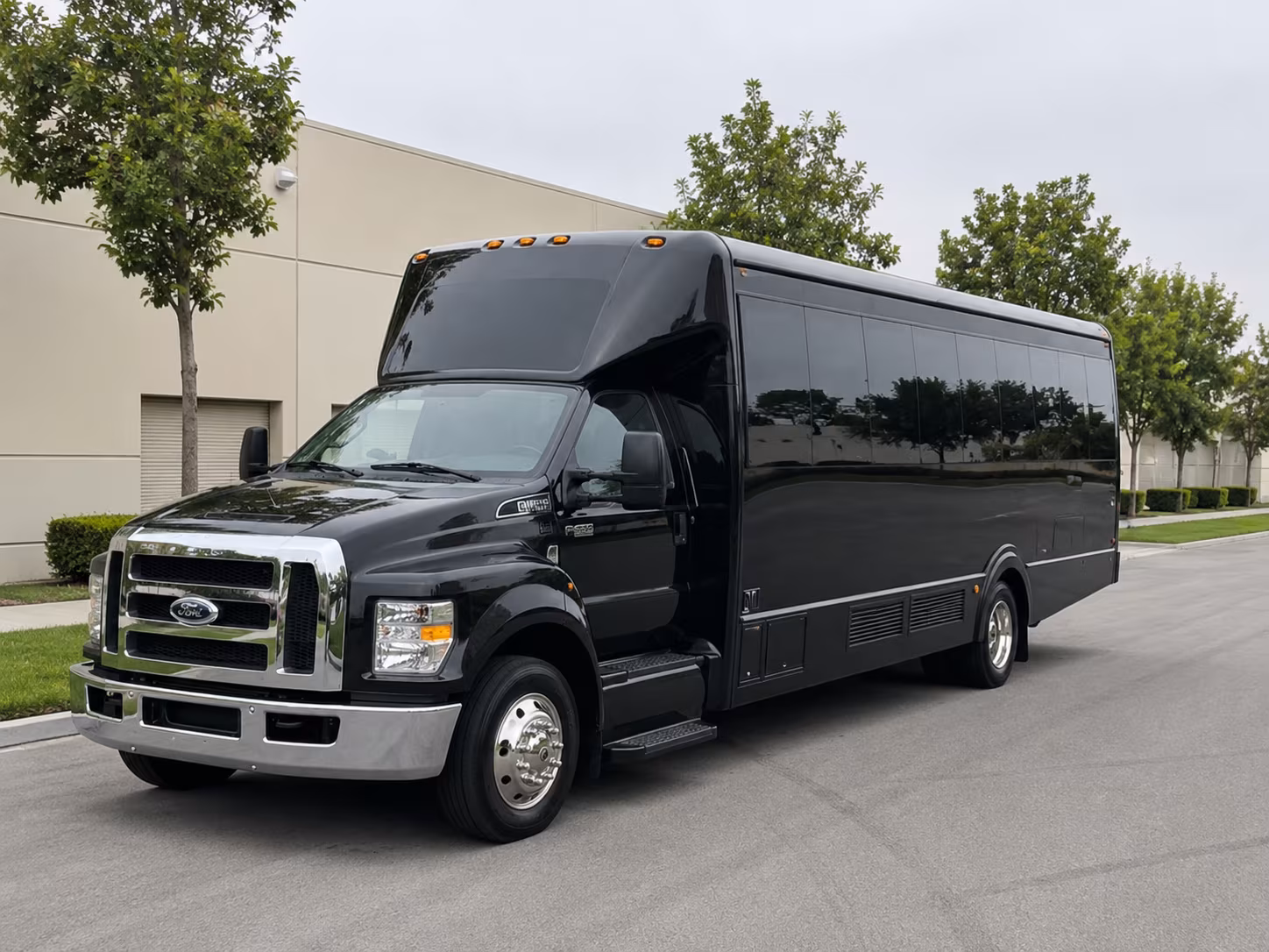 jacksonville new years eve party bus rental